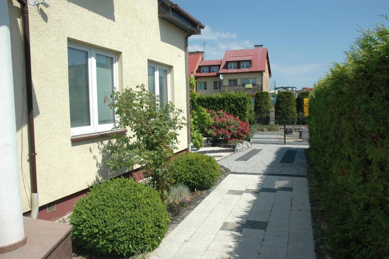 Aga Pokoje Goscinne Mielno  Extérieur photo